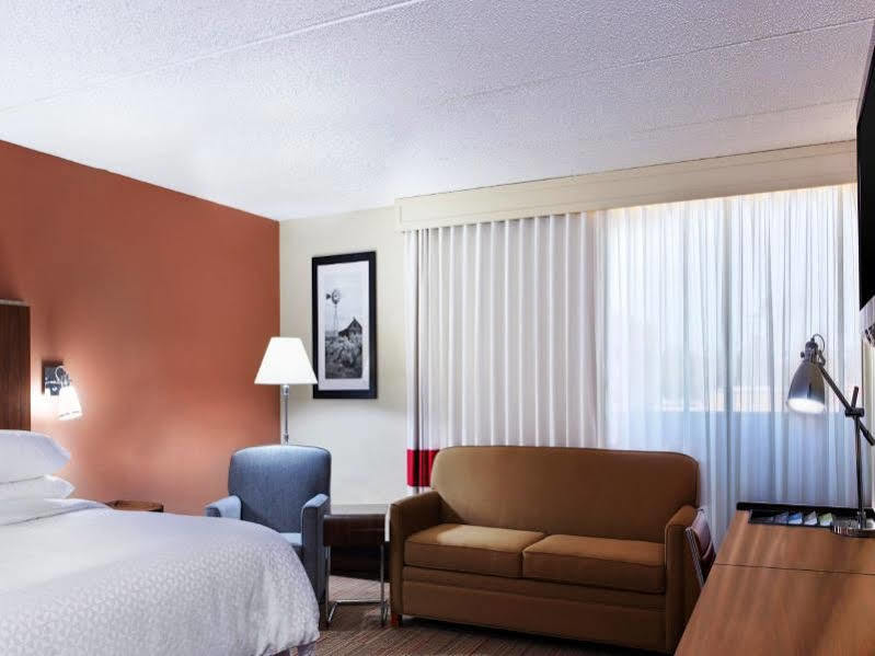 Four Points By Sheraton College Station Esterno foto