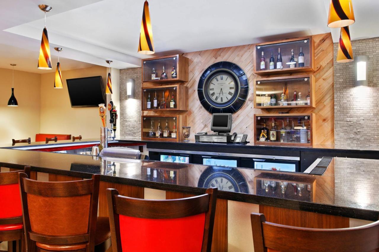 Four Points By Sheraton College Station Esterno foto